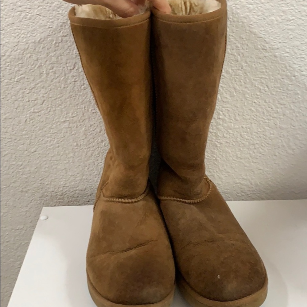 Tall UGGS